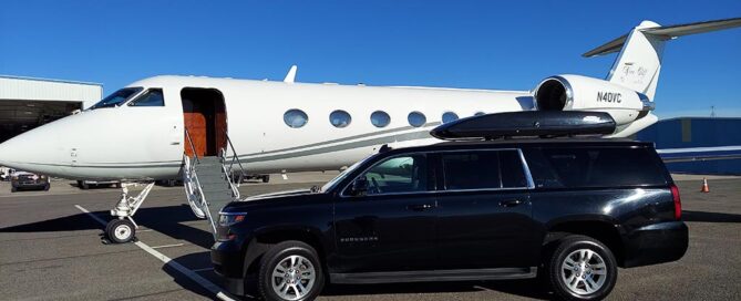 Pricing, Availability and how to book private jet limo or jet livery services in Chicago and suburbs