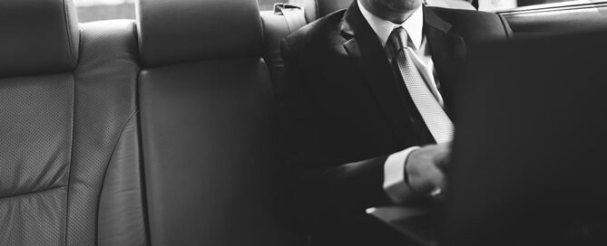 Corporate Limo Service Chicago, IL